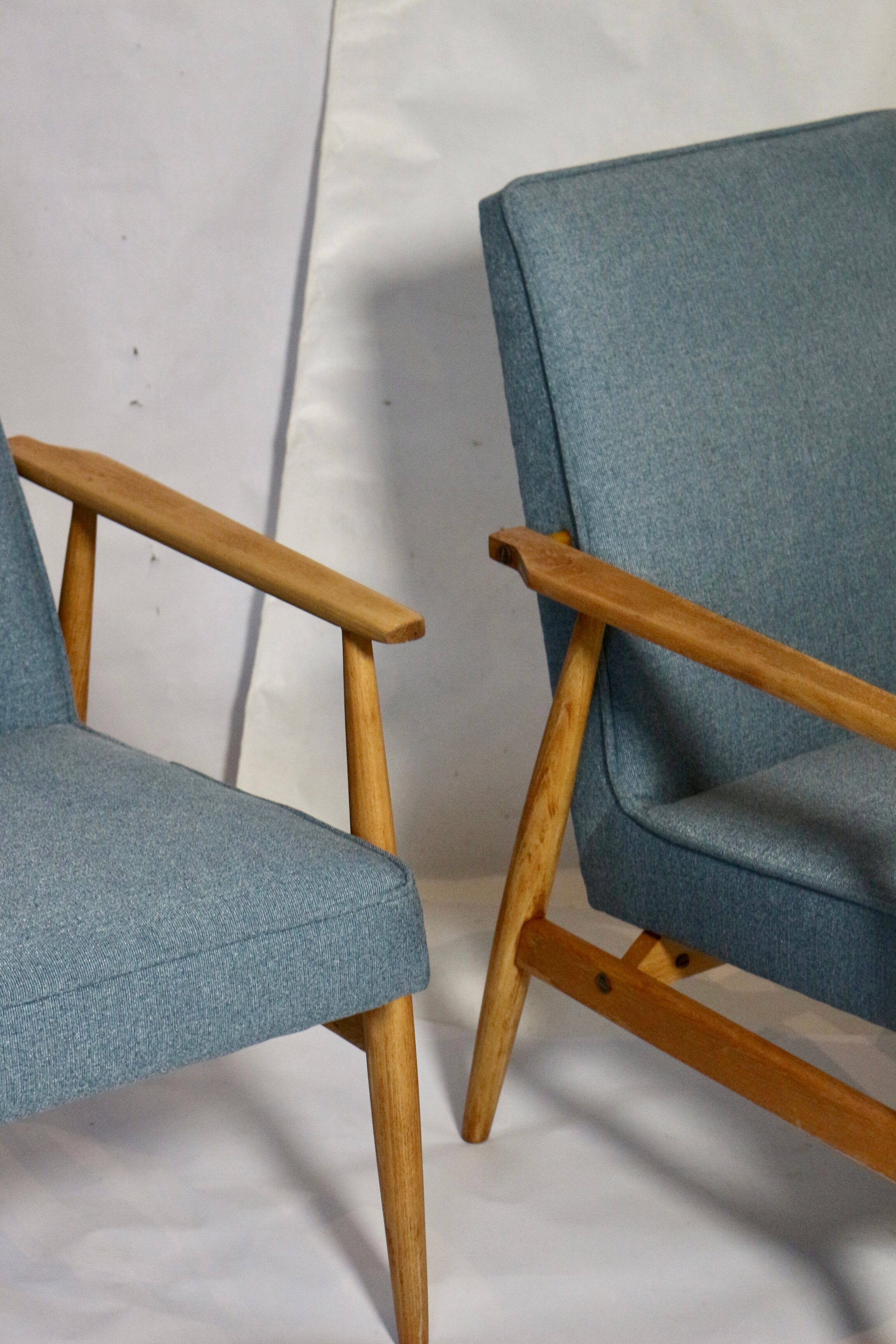 Pair of armchairs henryk lily 300-190s 1970