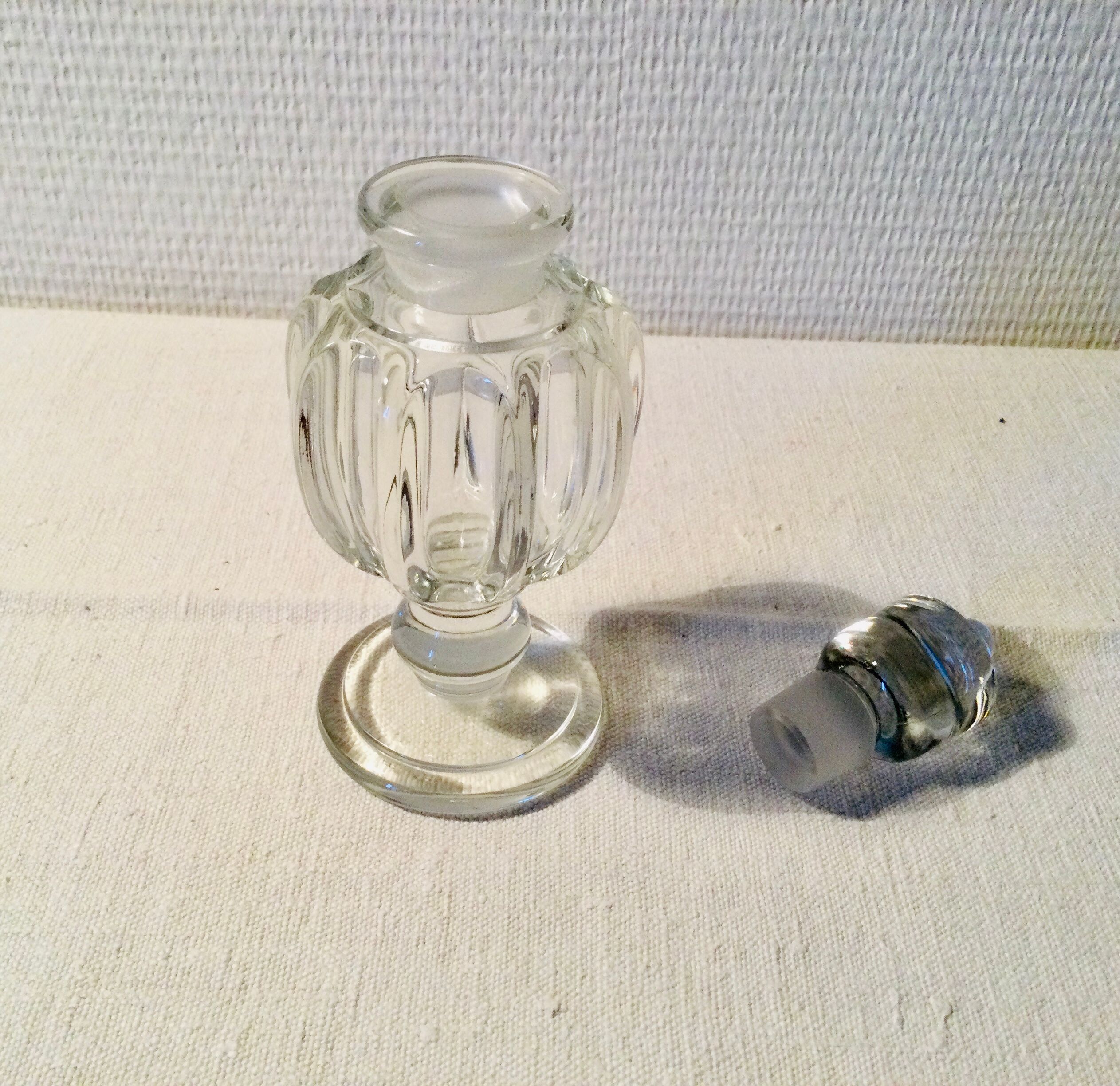Flacon de parfum cristal Balenciaga  année 50