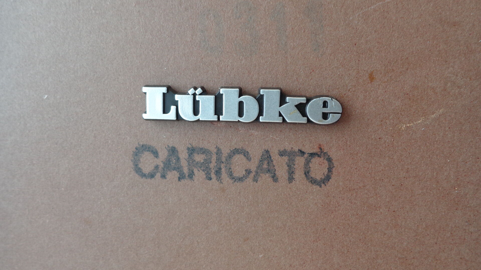 Table Lubke free form