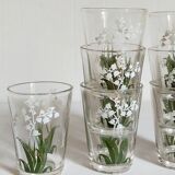 Seven glasses with digestive screen-printed with thrush, 30s