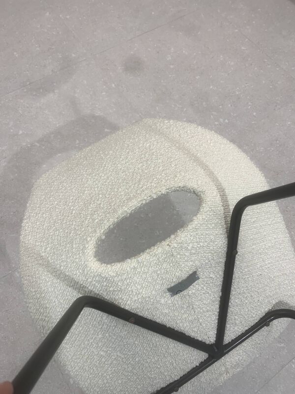 Chaise Amsterdam dite Tonneau par Pierre Guariche