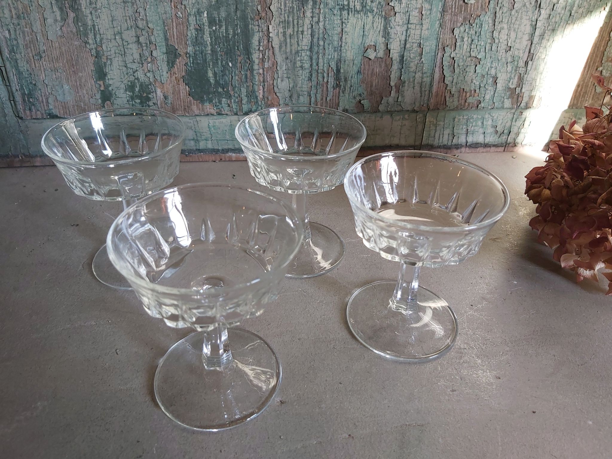 Set of four vintage French glasses for liquor