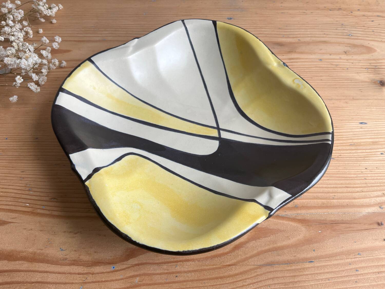 Vintage ceramic dish / bowl / empty pocket Bay Keramik