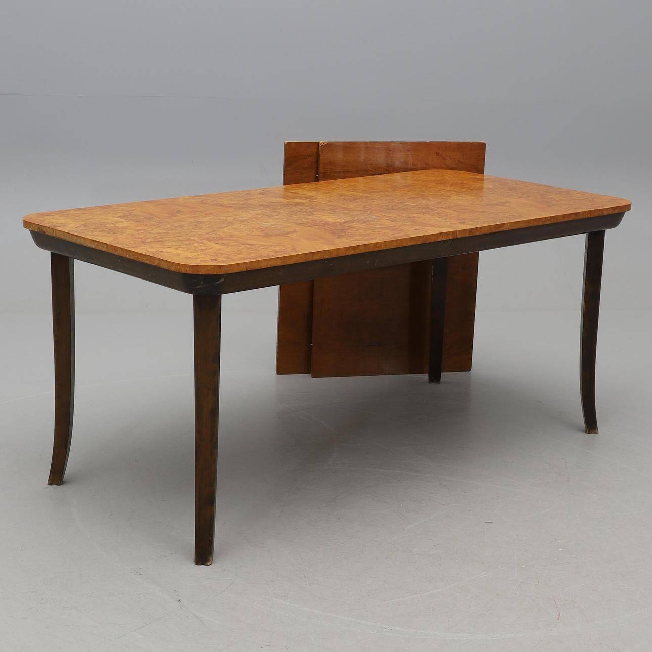 Dining table in burl and beech by Axel Einar Hjorth, NK 1938, Swedish Modern.