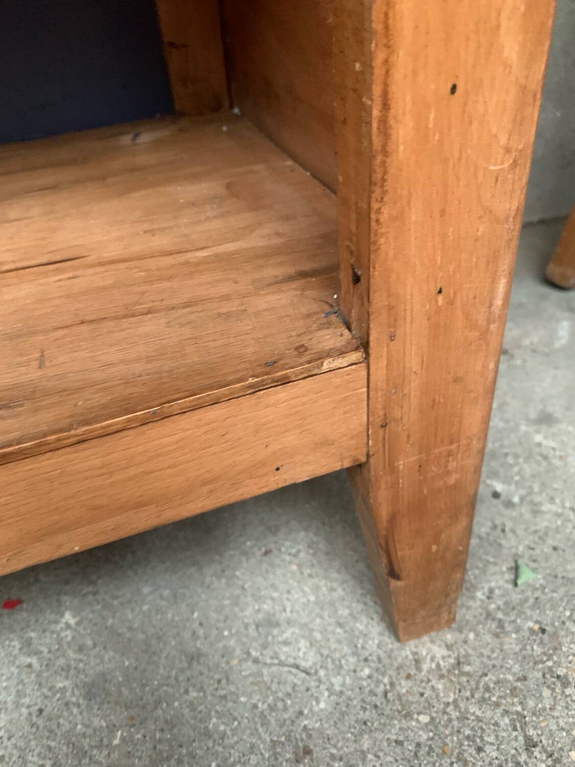 Parisian bookcase, Perriand type