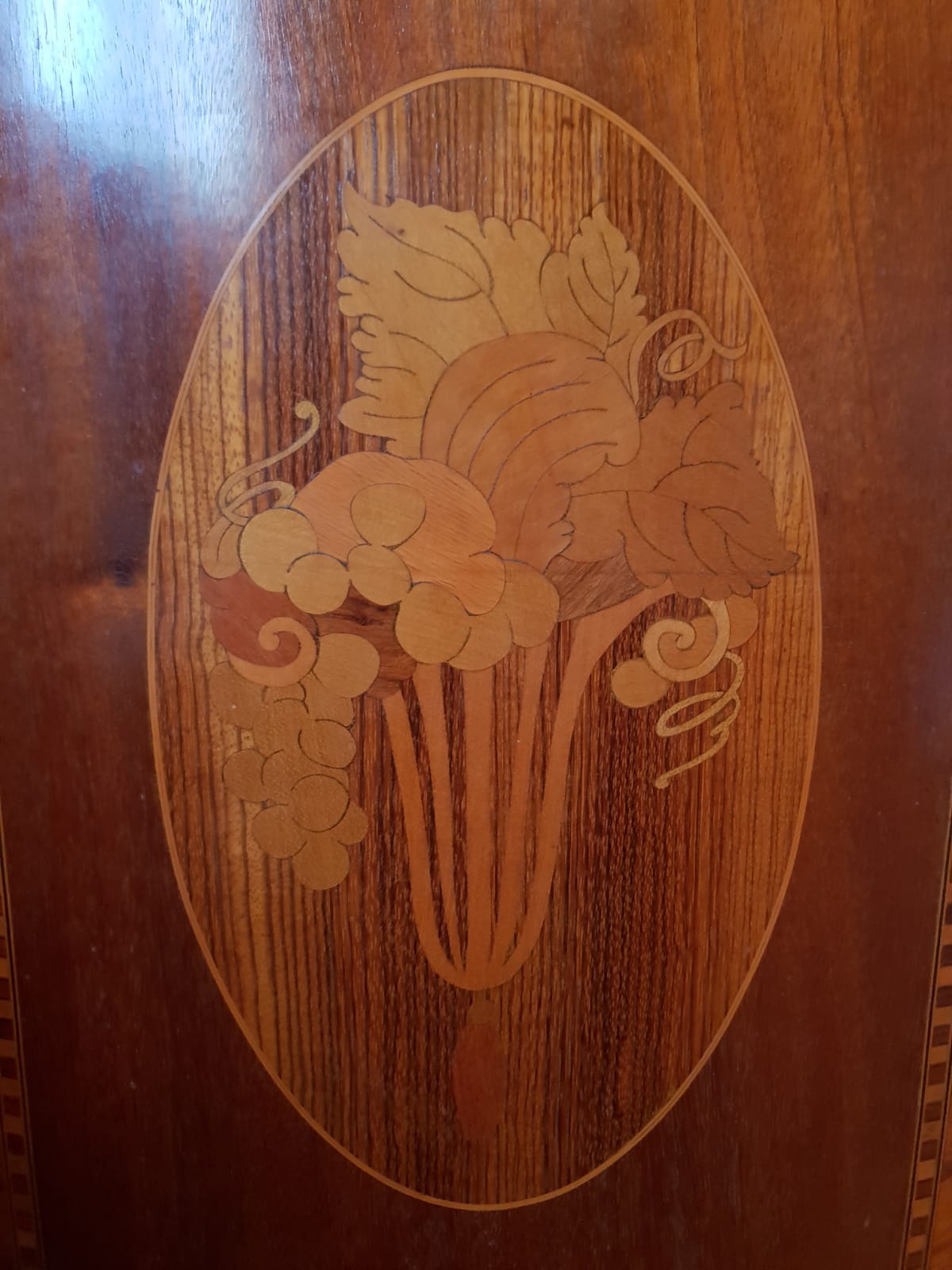 Art Deco showcase sideboard in merisier et zebrano