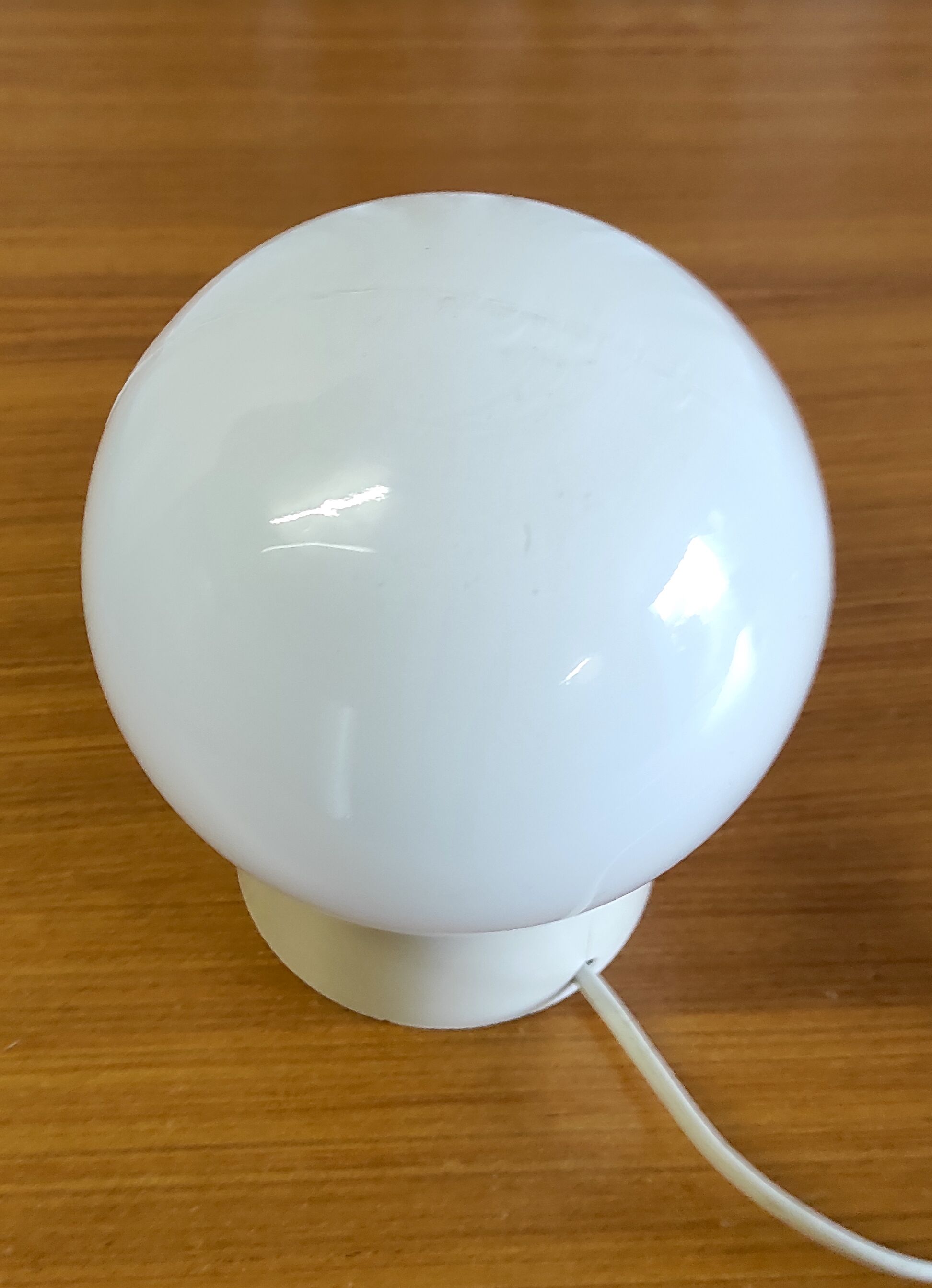 Table lamp white glass globe – 60s/70s