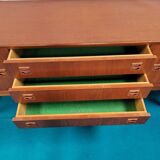 Scandinavian enfilade of the 70s, teak plated.