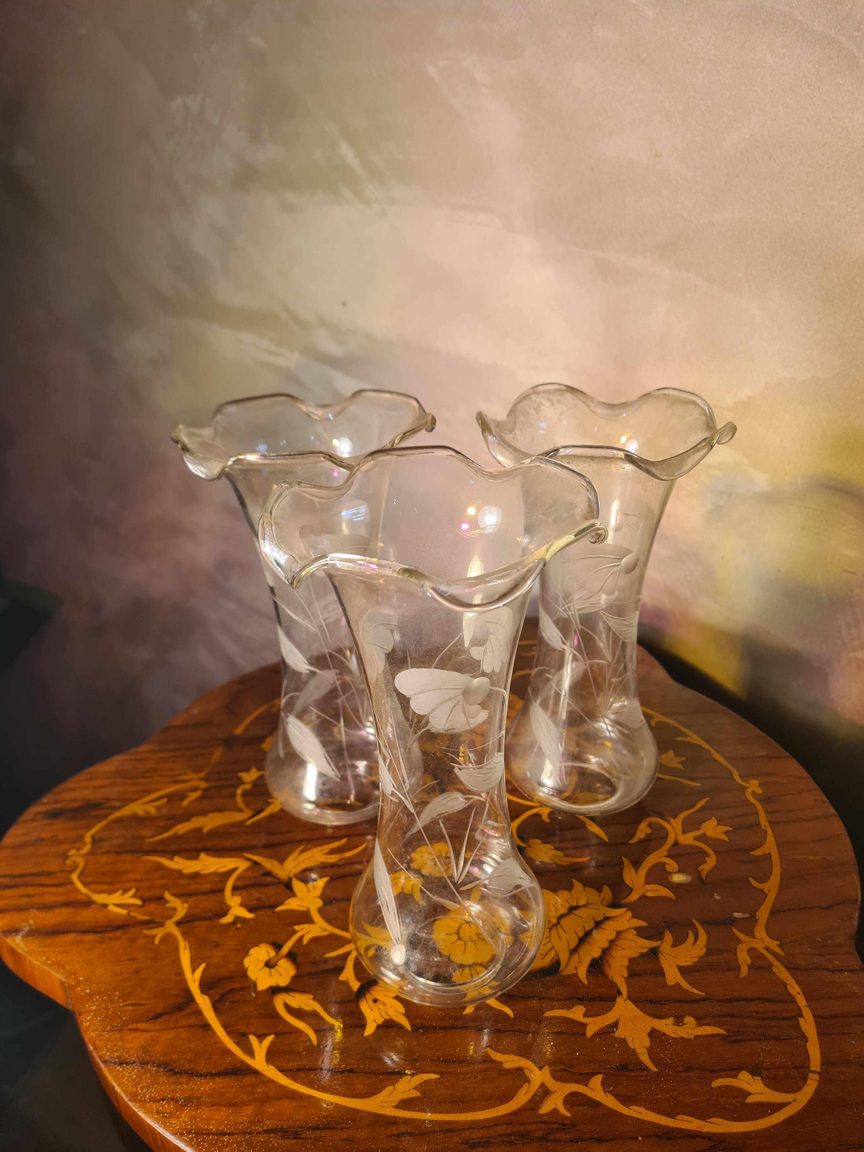 lot de 3tulipes verre gravé ciselé baccarat, art nouveau pour lampe ou lus