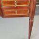 Bureau de style Louis XVI