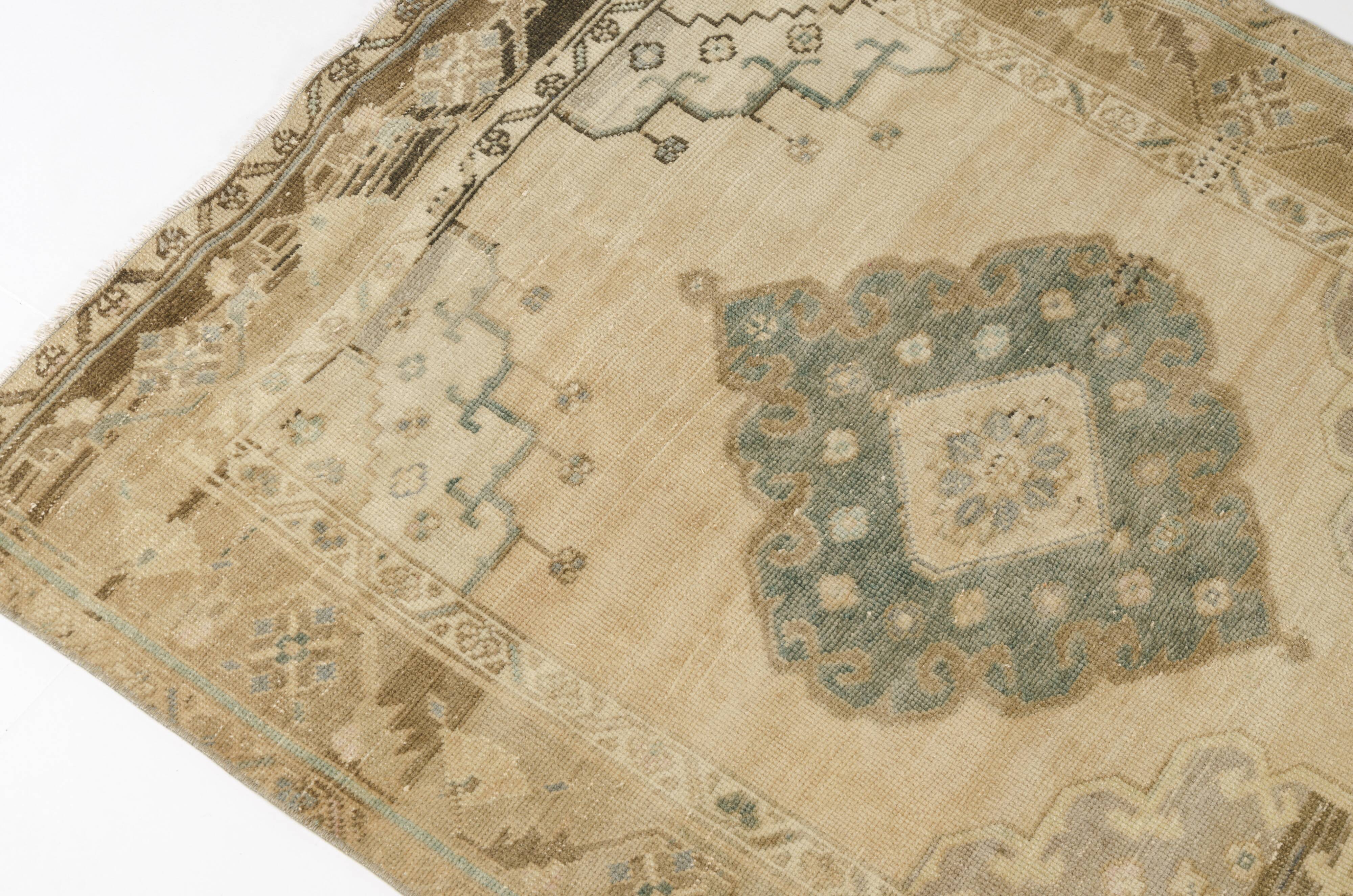 Tapis décoratif vintage anatolien