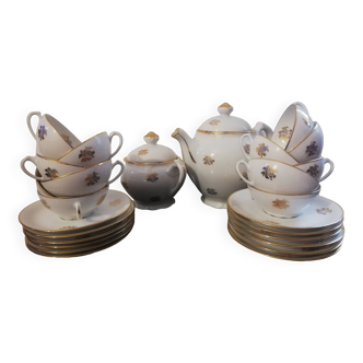 Service à thé ou café en porcelaine de Limoges blanche et or "P.L" ( Porcelaine Limousine )