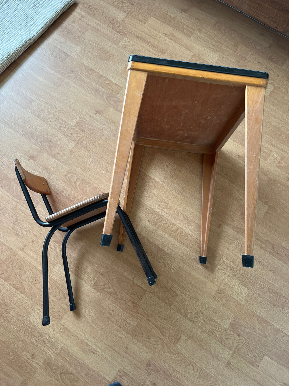 Vintage 1960s children's desk with school chair.