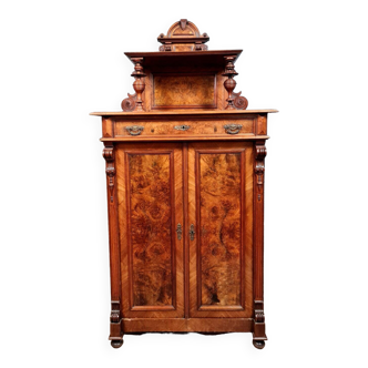 Biedermeier period cabinet in walnut and burl, 19th century