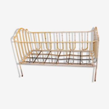 Vintage child's bed white patina