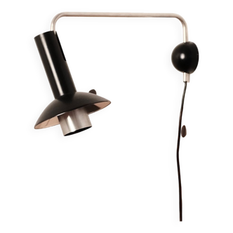 Louise wall light by Louis Poulsen