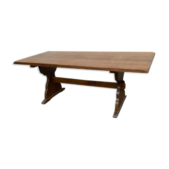 Farmhouse table