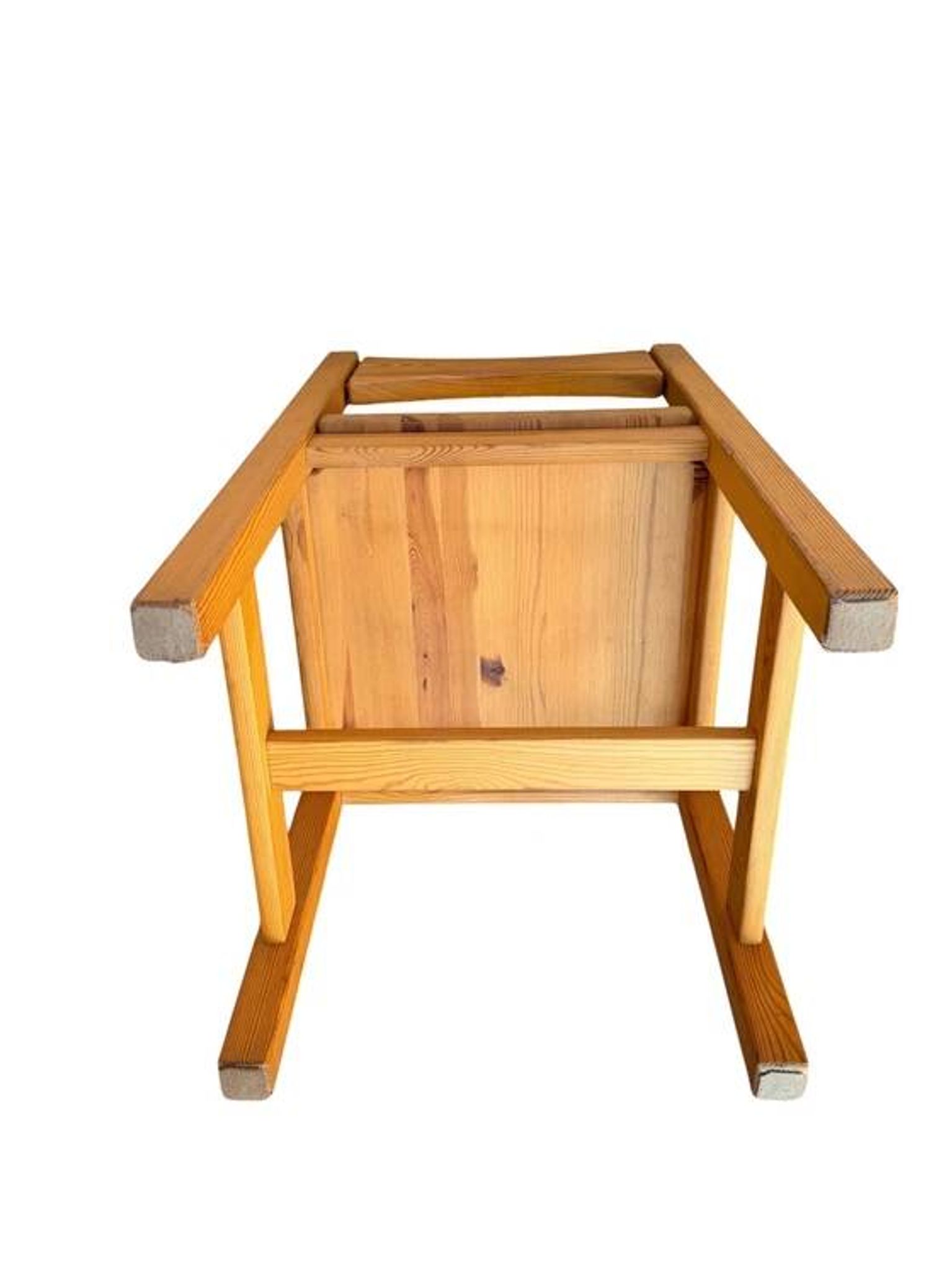 Ilmari Tapiovaara chair in Hongisto pine for Laukaan Puu, Finland, 1960s.