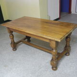 Coffee table in Walnut