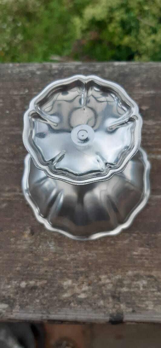8 vintage stainless steel ice cream cups from Jean Couzon, France