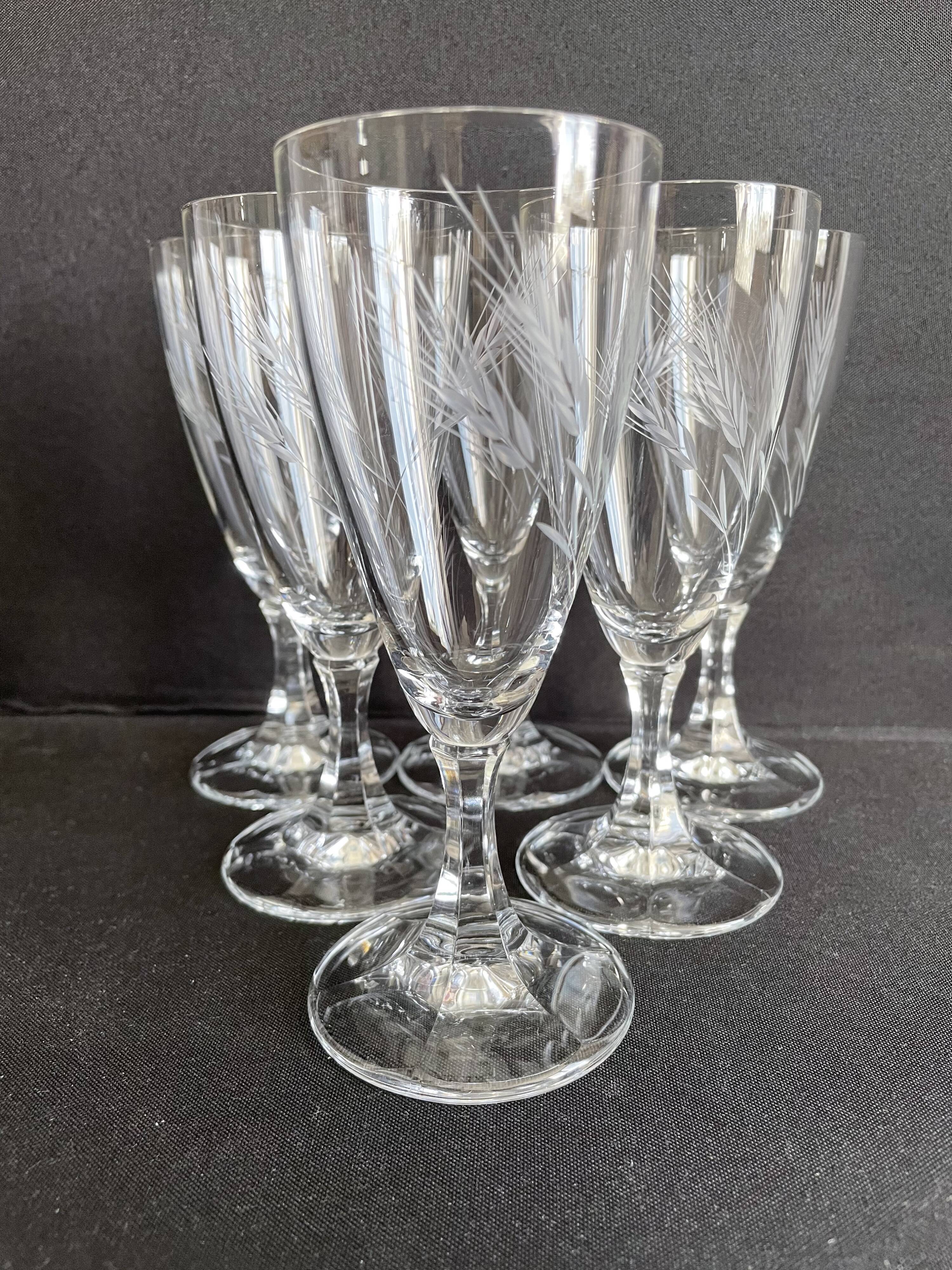 Champagne flutes in cut crystal