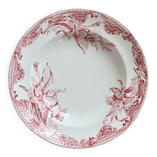 Assiette creuse terre de fer rouge Saint Amandinoise modèle iris