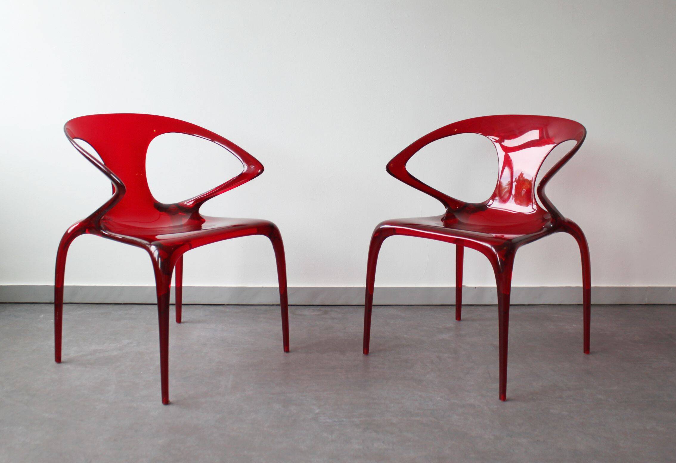 Pair of Ava chairs by Song Wen Zhong for Roche Bobois, 20th century.