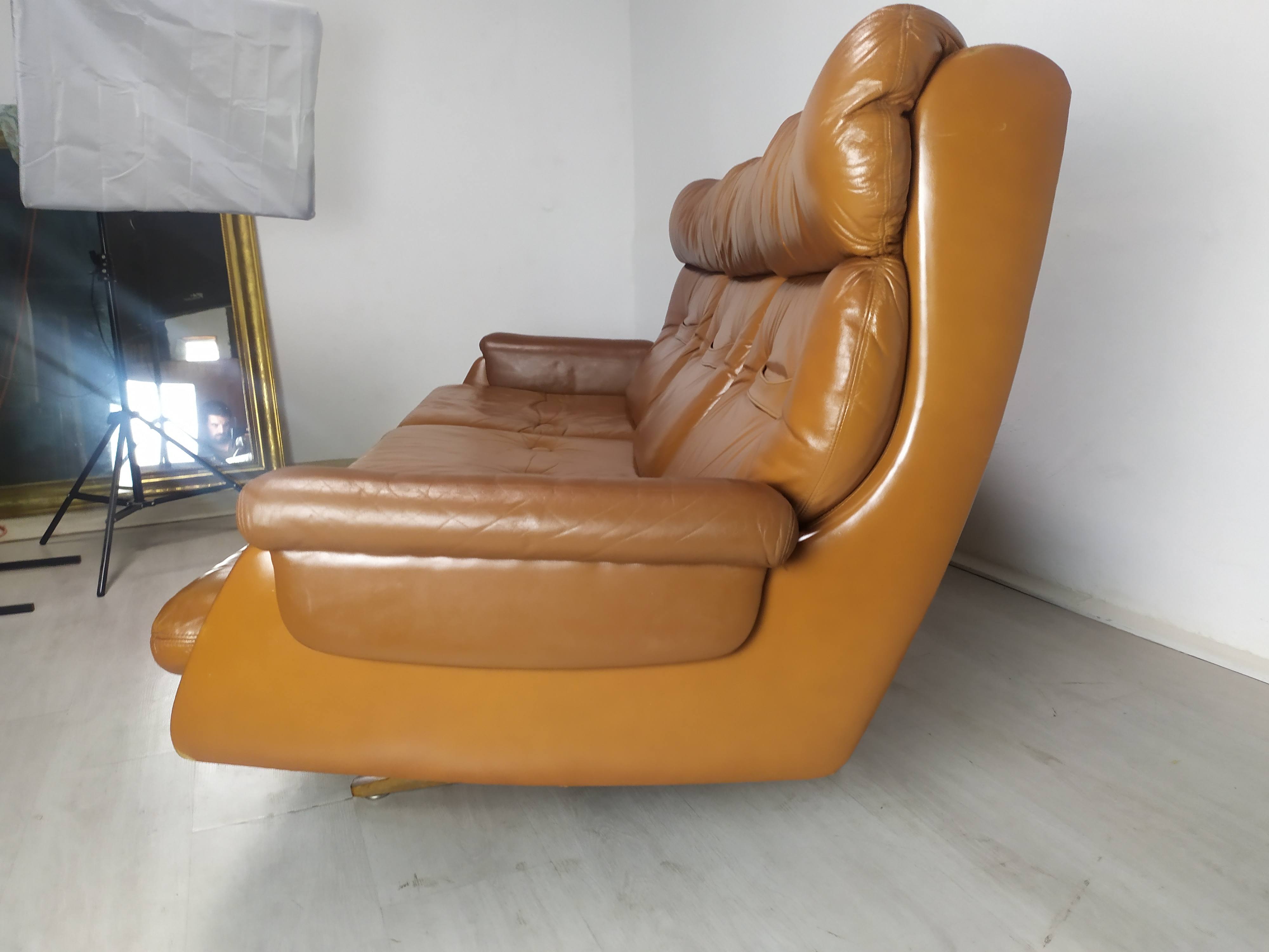 Scandinavian fawn leather sofa