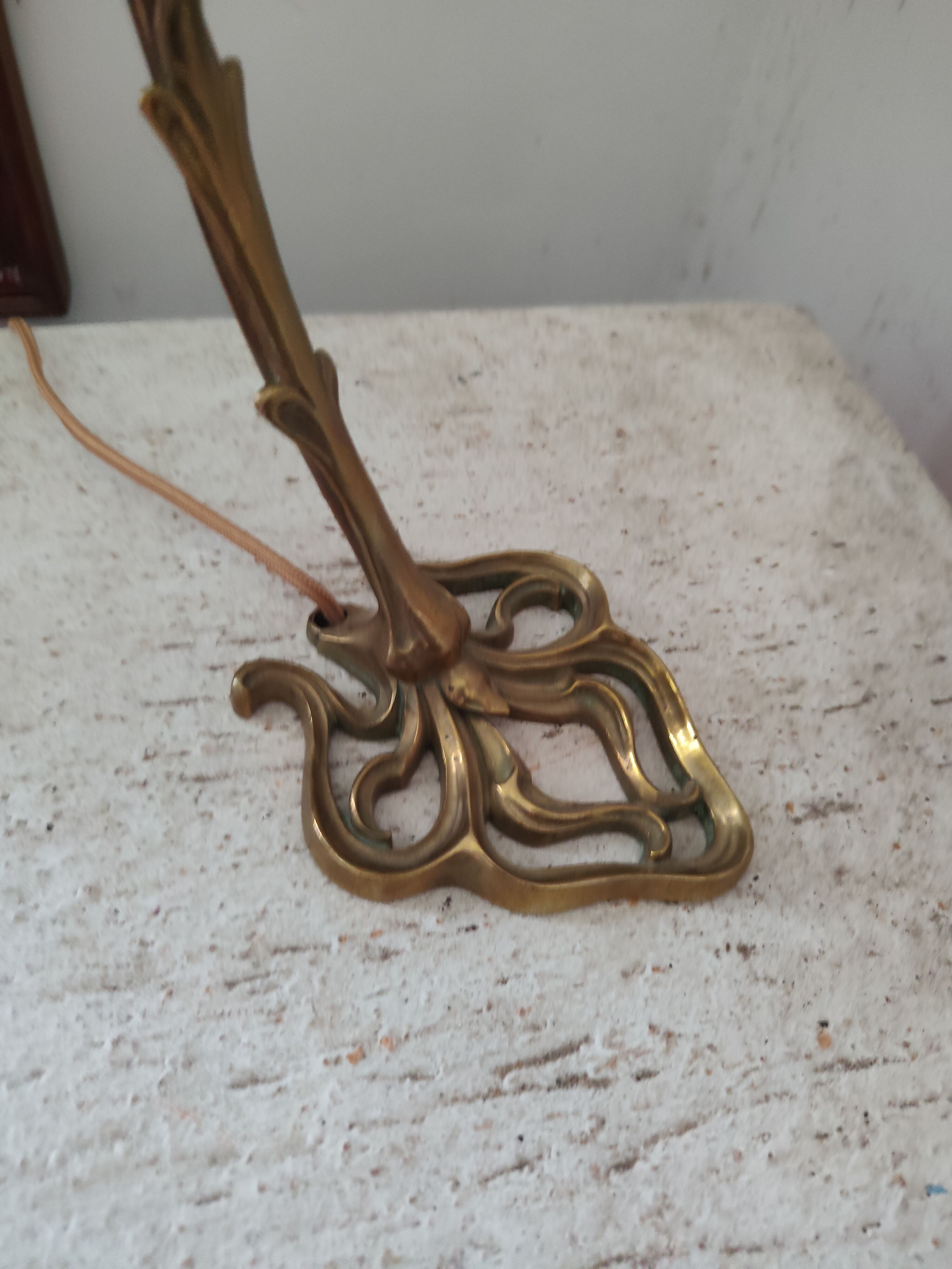 Art Nouveau wall lamp