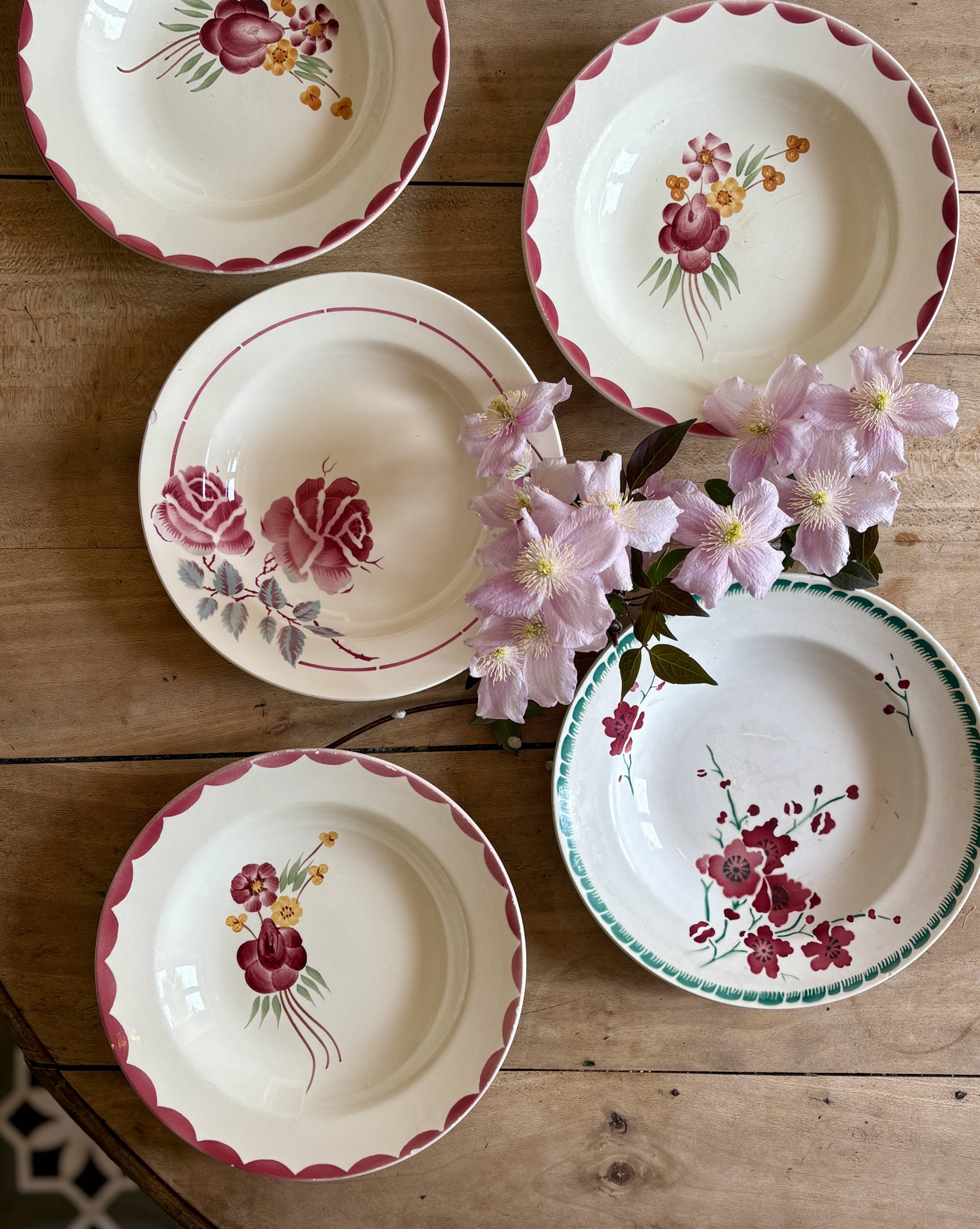 Set of 6 mismatched vintage soup plates