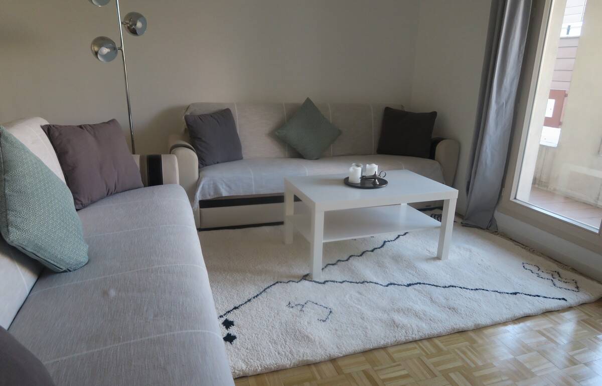 Handmade white-black boujaad rug size 250cm×150cm