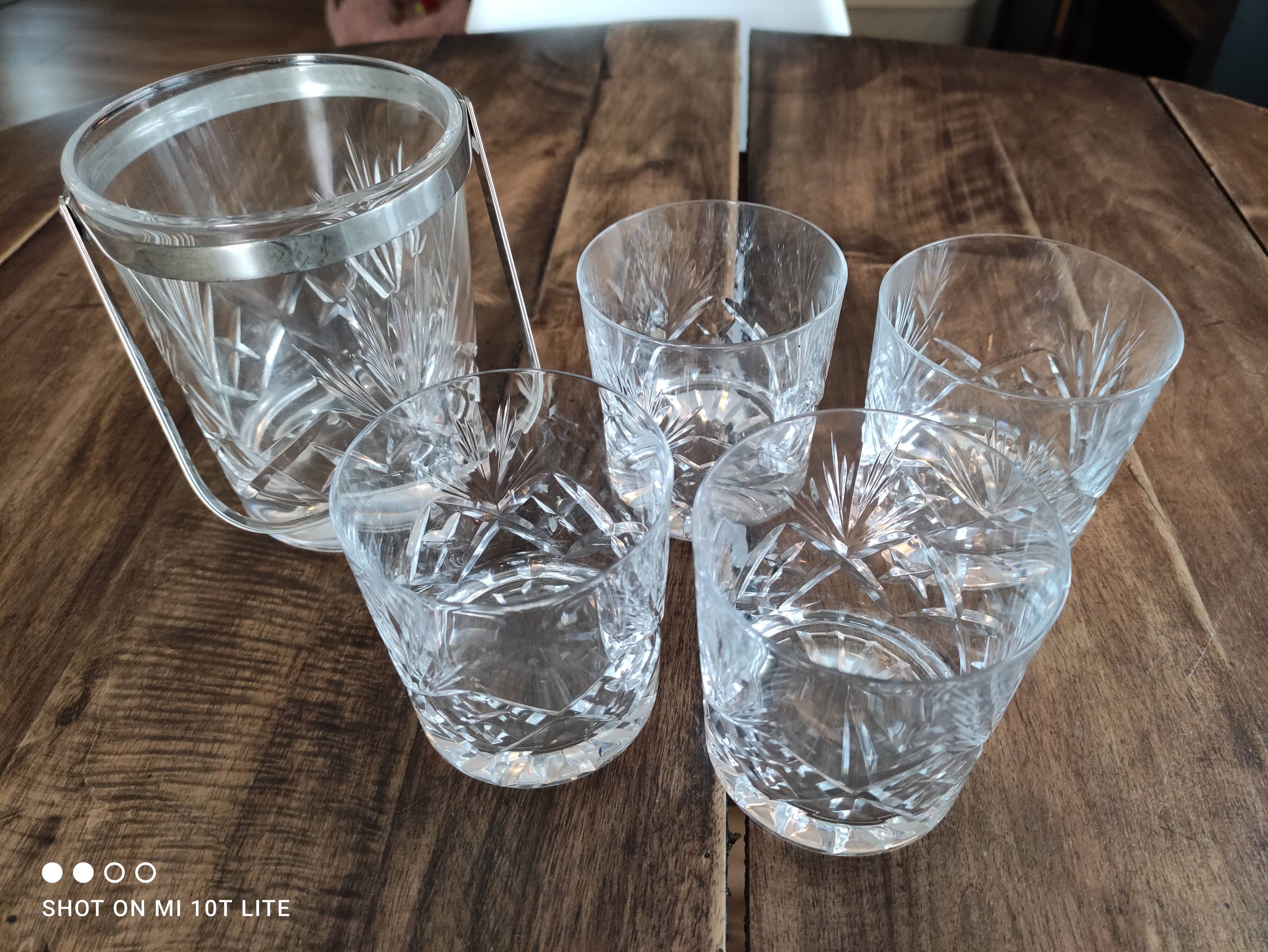 Whisky service 5 pieces in chiseled crystal