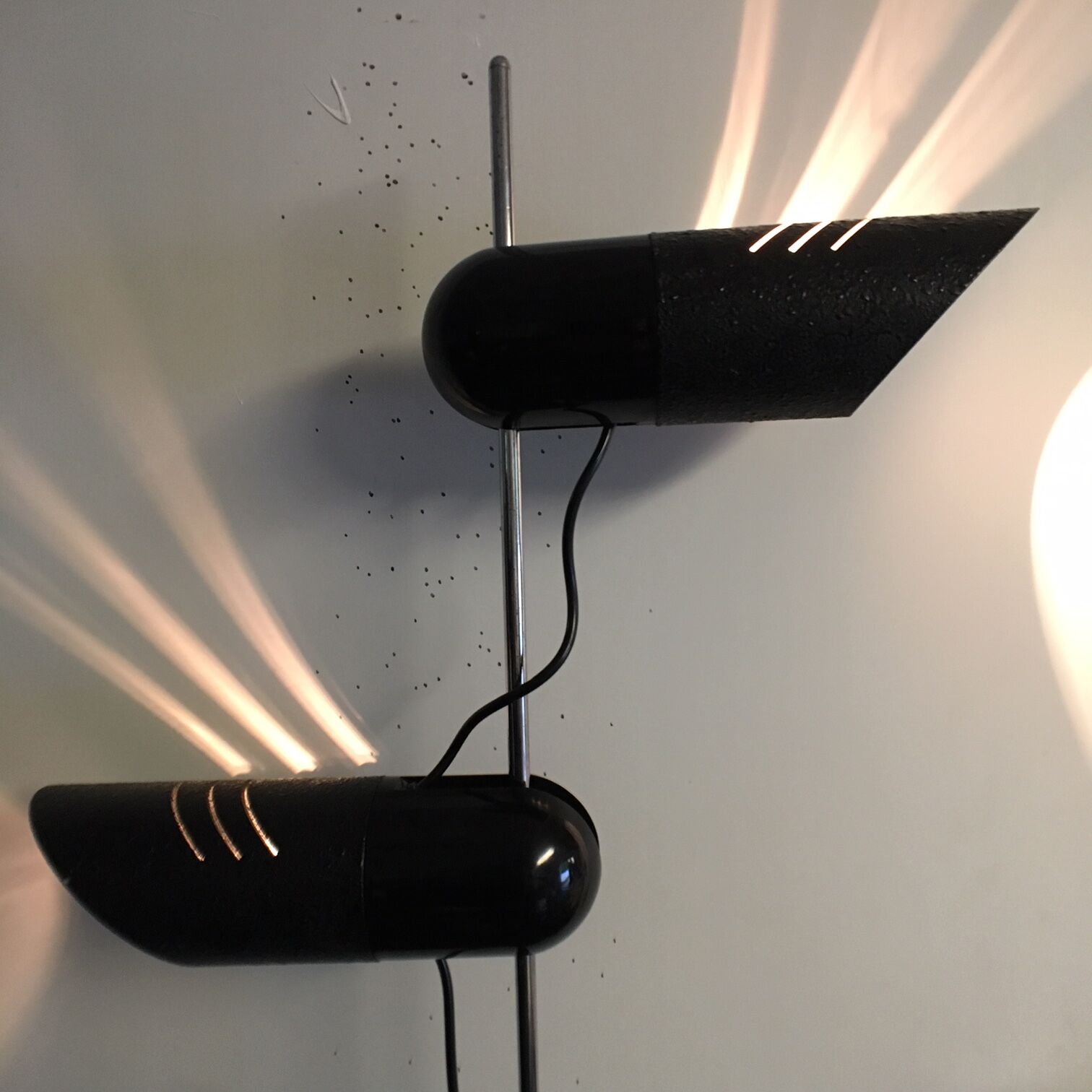 Harvey Guzzini 70s floor lamp