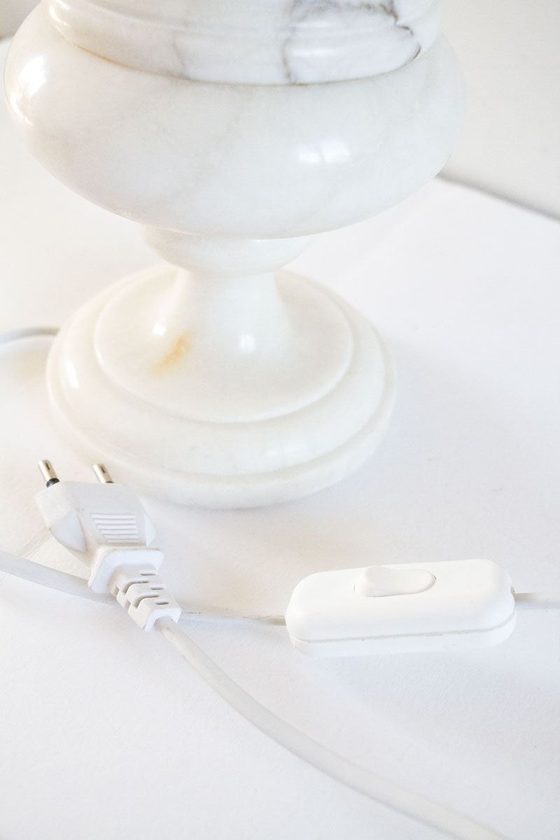 Alabaster lamp