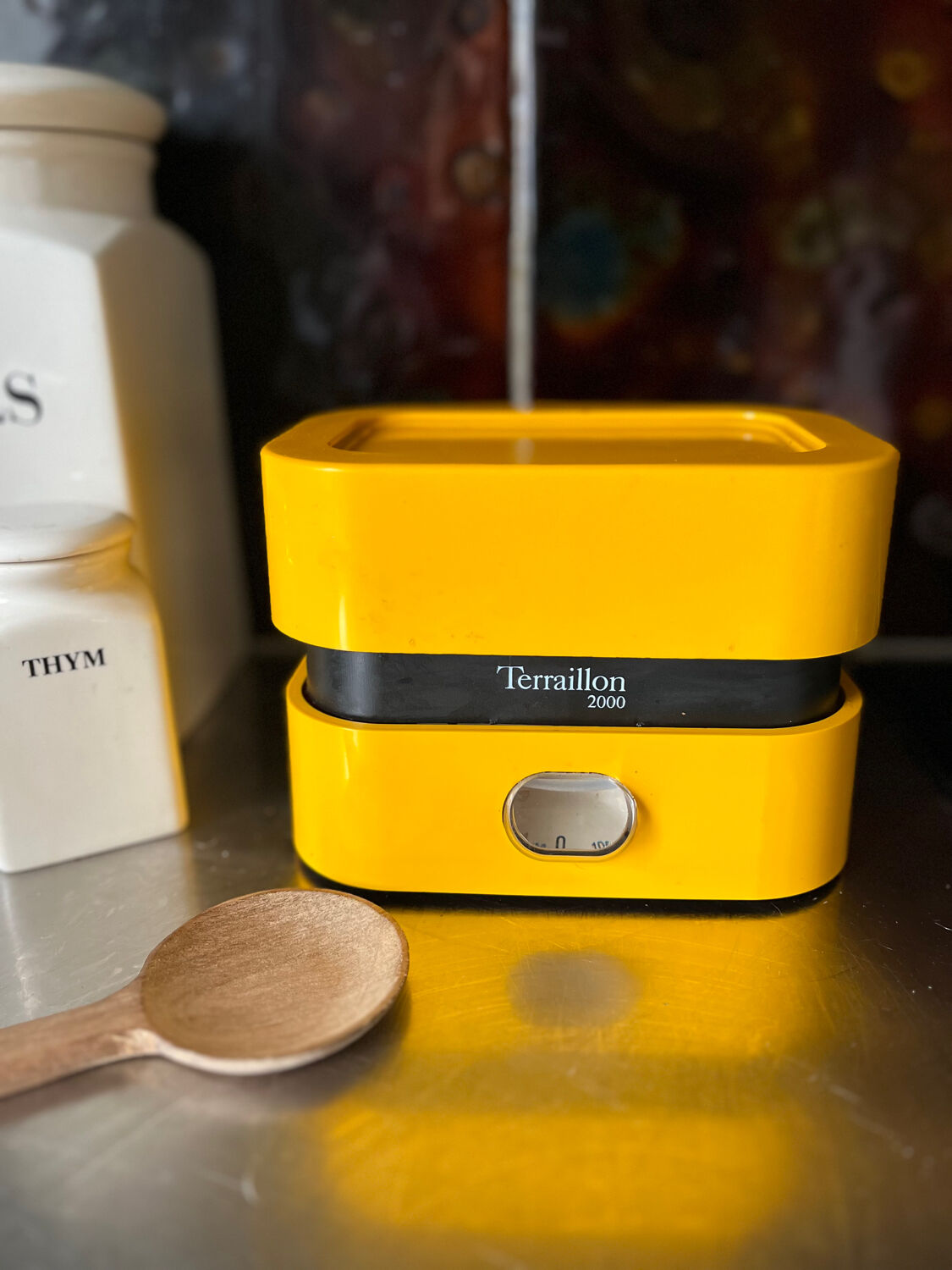 Terraillon 2000 vintage yellow scale