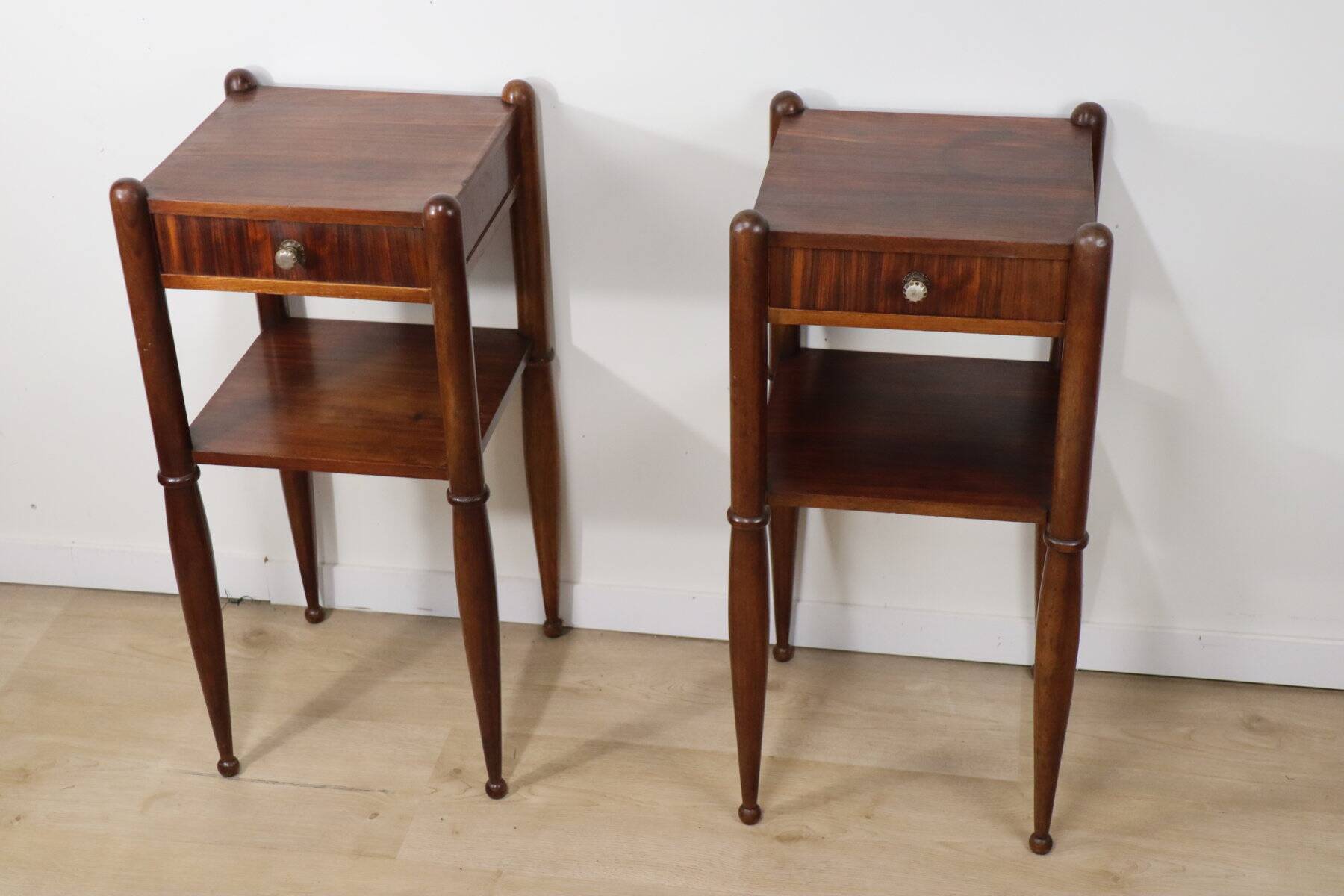 Art Deco pair of nightstands in walnut – 1940s