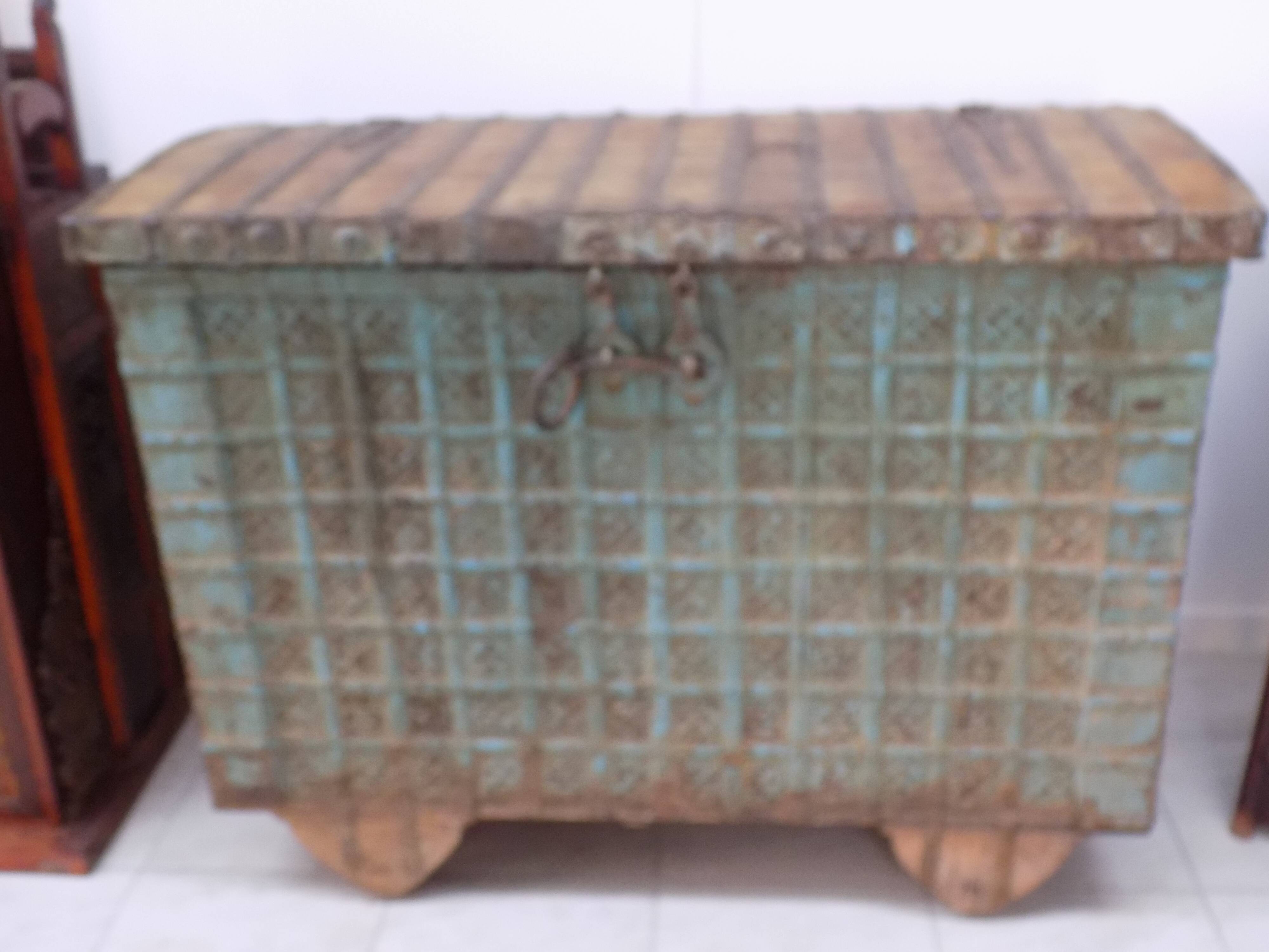 19th-century wooden wheel box