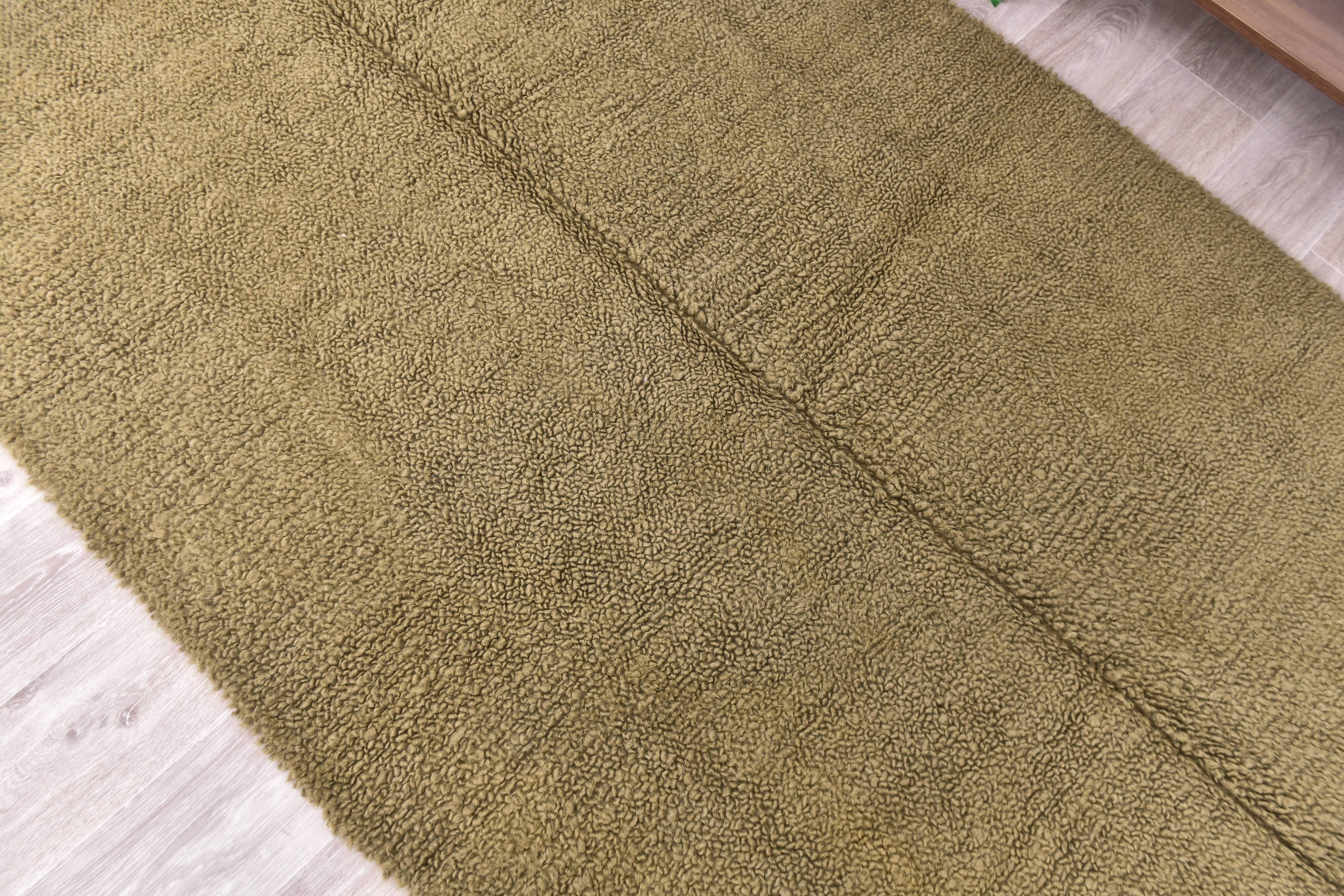 Green Moroccan Berber Area Rug 132x222Cm SK 240774