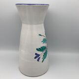 Vintage vase in ceramic