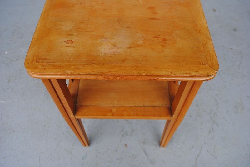 Room style 1940 clear cherry bedside