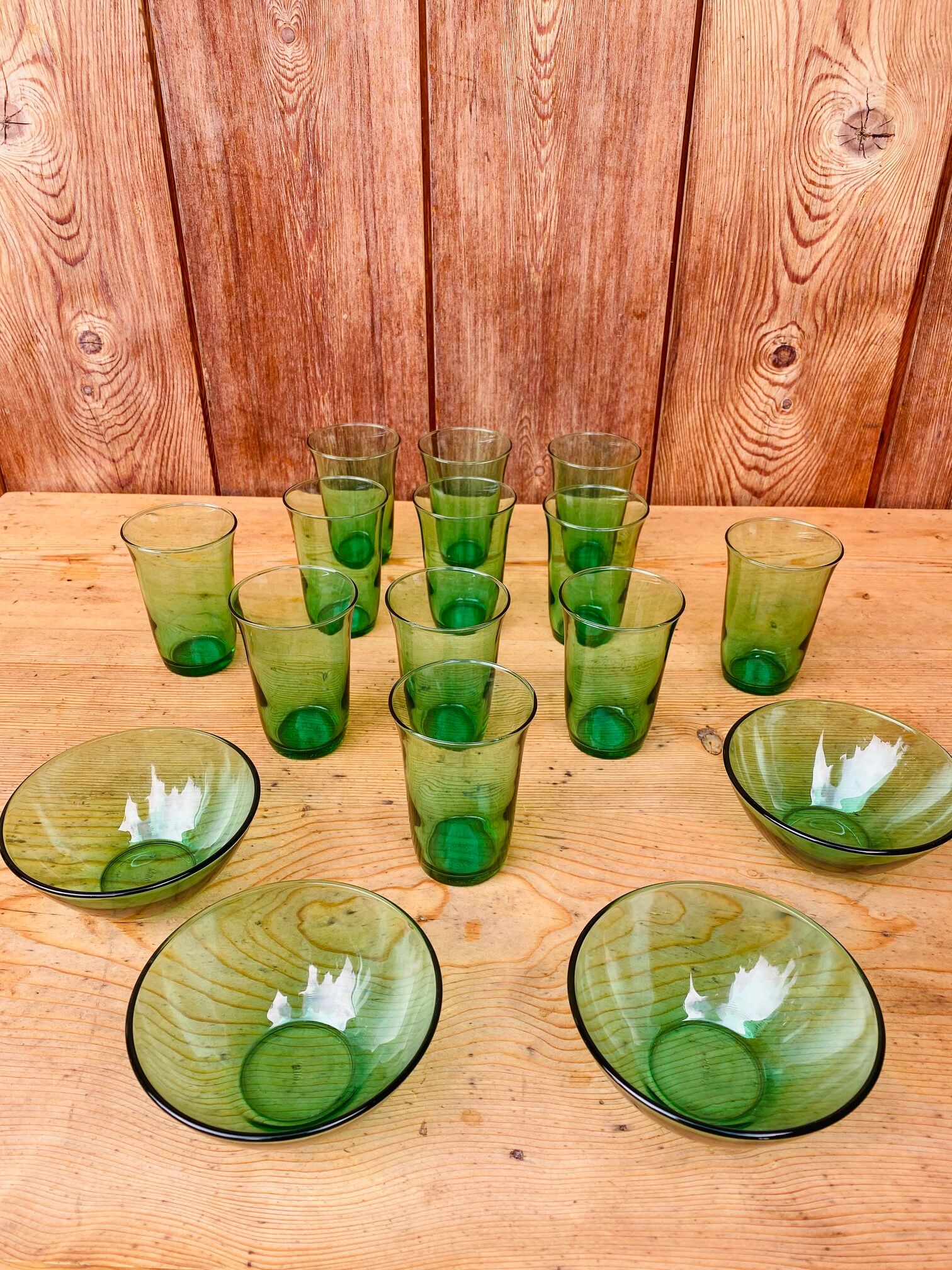 Set of 12 glasses green 'mint' vintage Lesieur 70s.