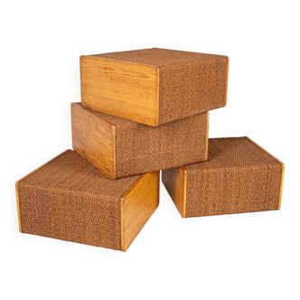 Series of 4 low tables made of cord and pine, France, 1980s.