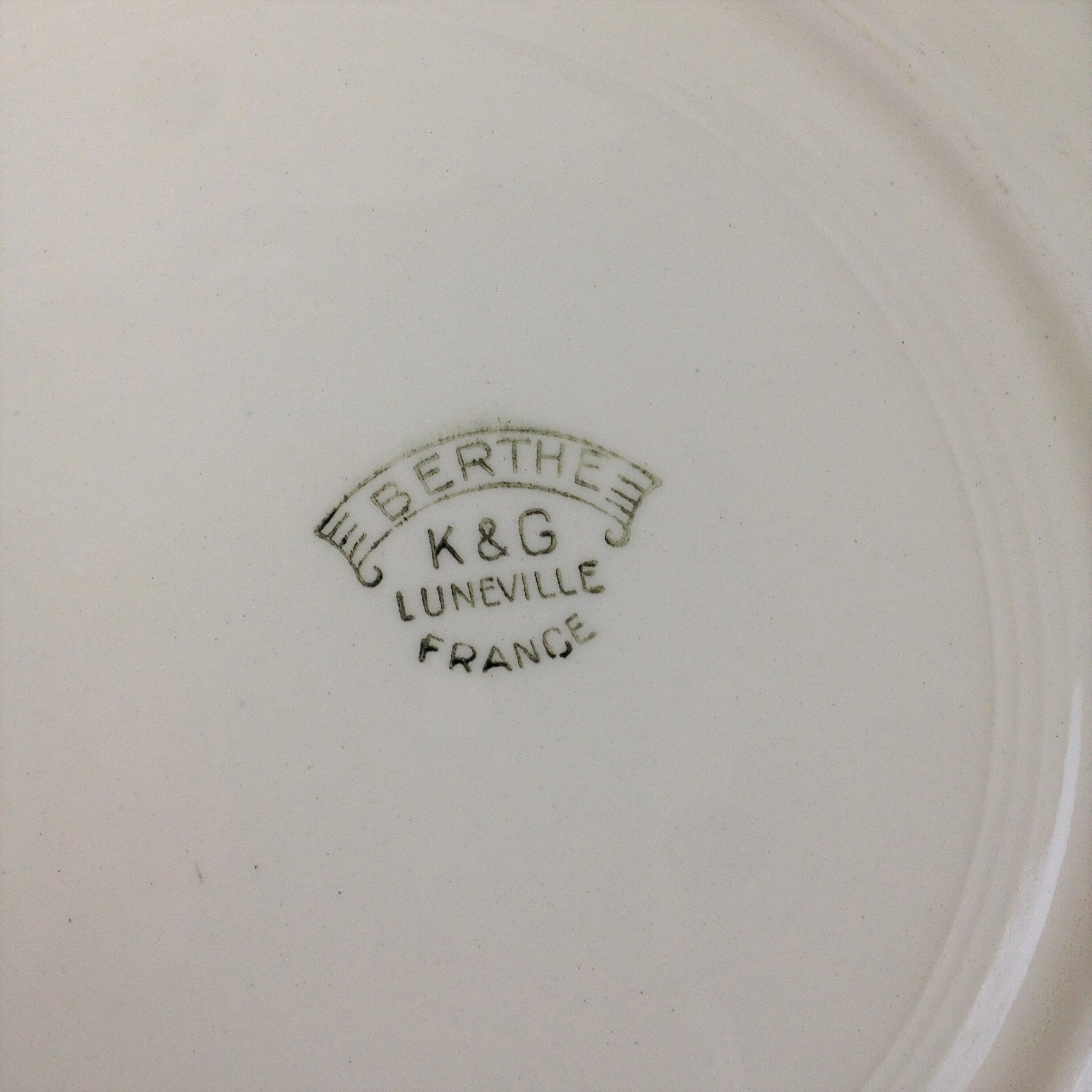 Six "Berthe" K & G Luneville  plates