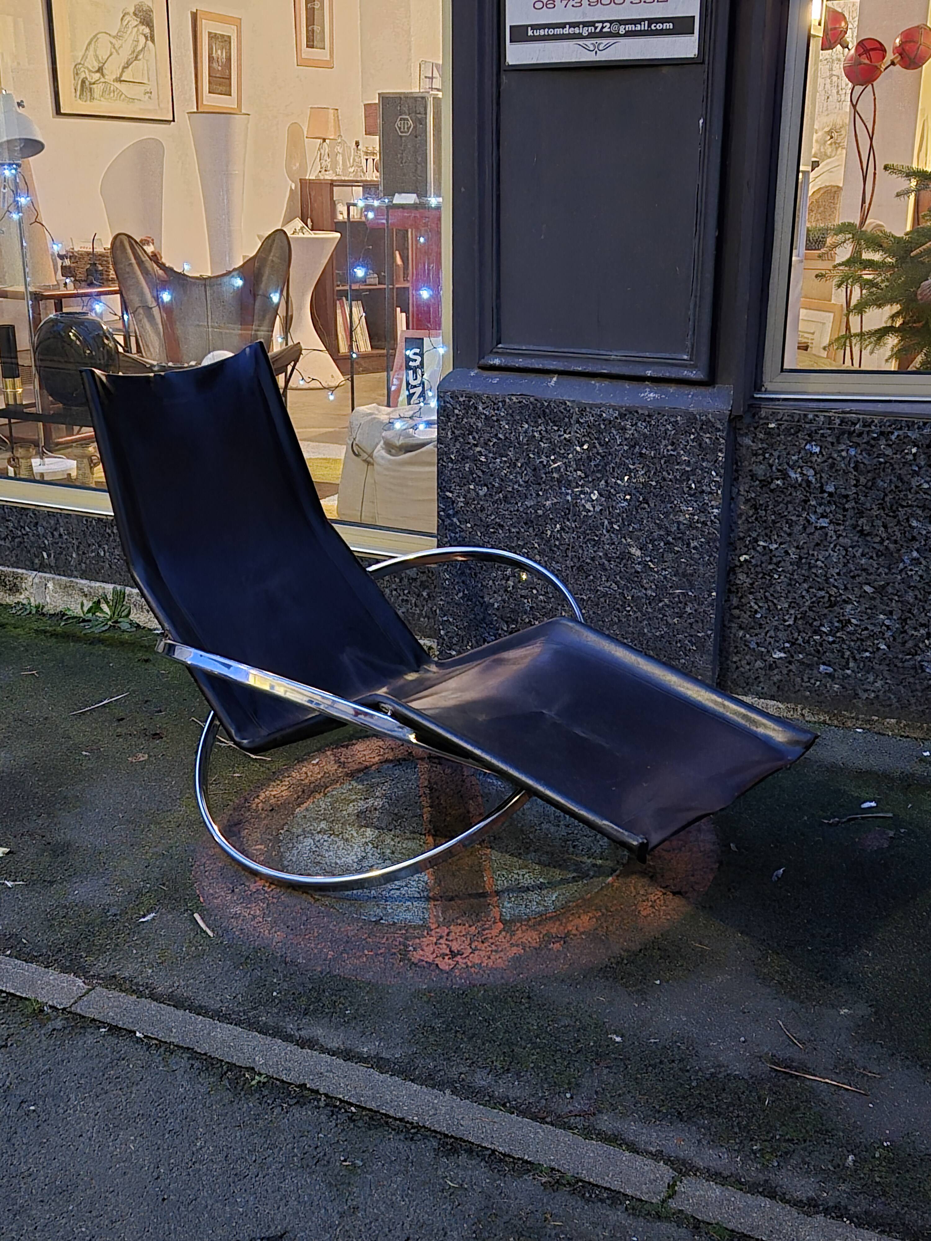 Rocking chair Roger Lecal 1970