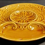 Assiette à artichaut barbotine Gien décor jaune