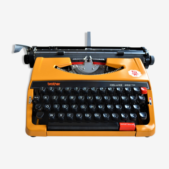 Machine à écrire mécanique portative Brother Deluxe 262TR - vintage 70 80