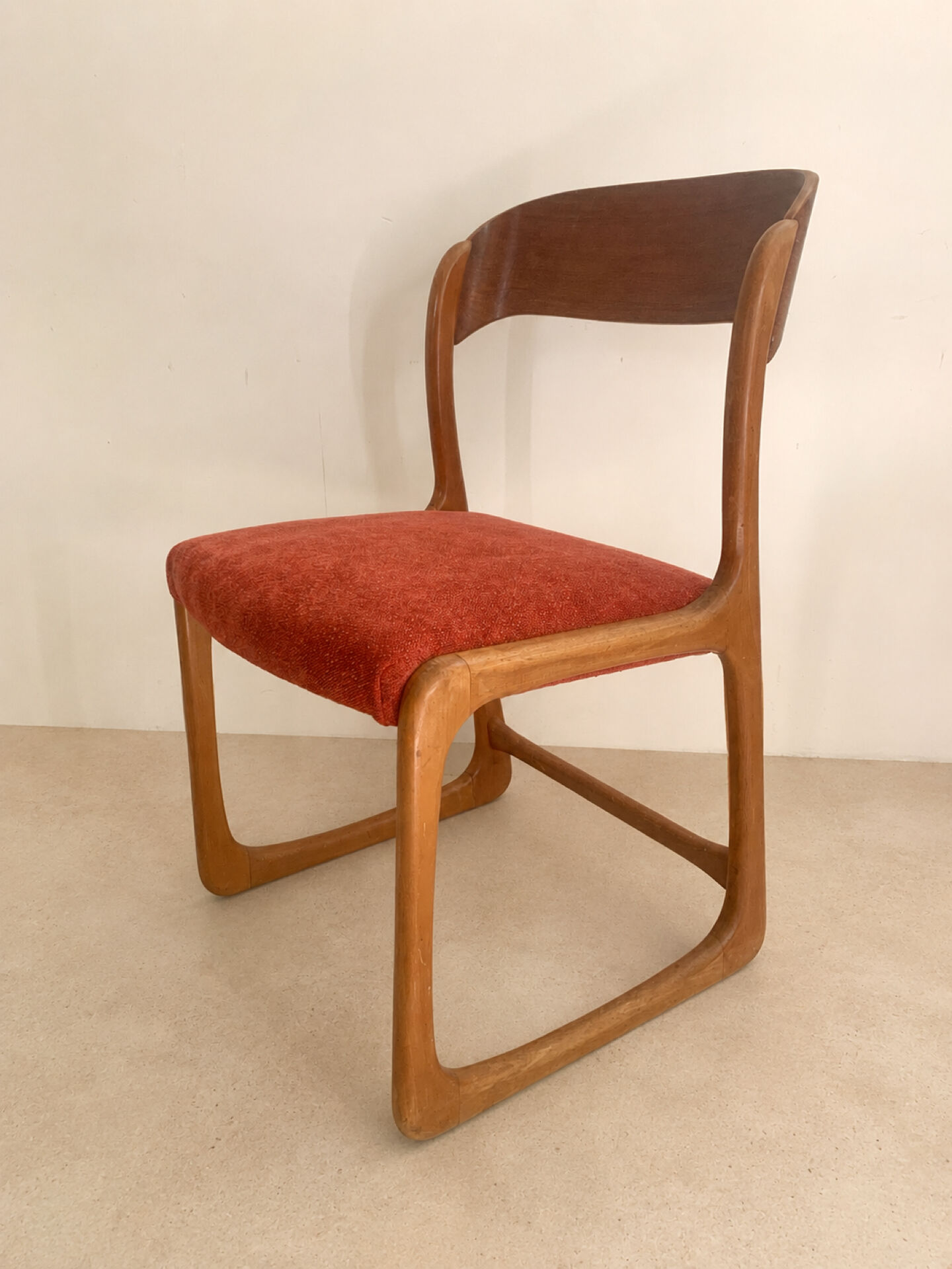 Série de 4 chaises Baumann traineau