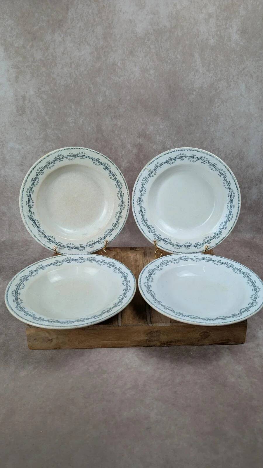 Lot de 4 assiettes creuses anciennes Gien – Terre de Fer modèle Austerlitz