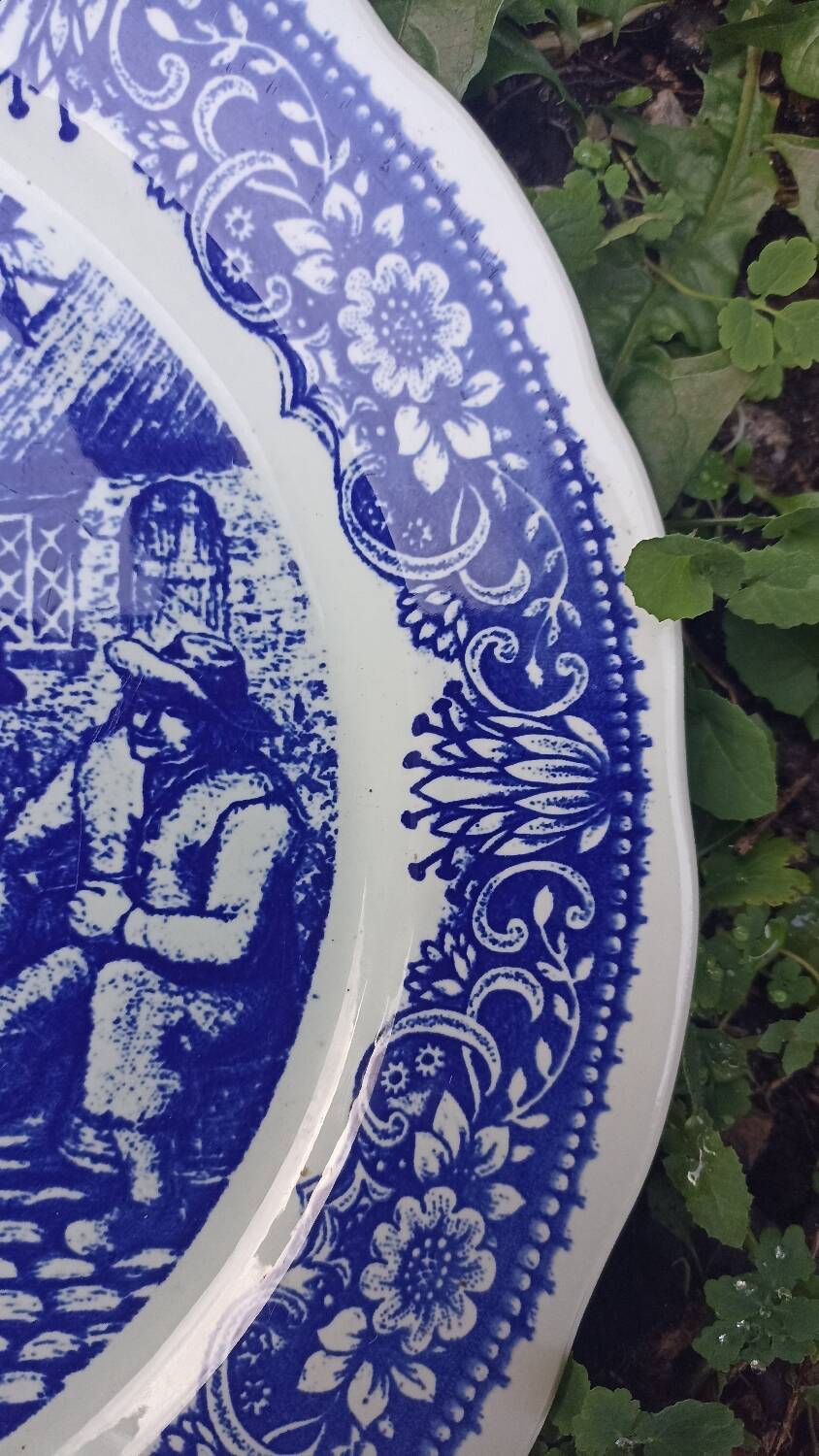 Ceramic serving dish by Boch