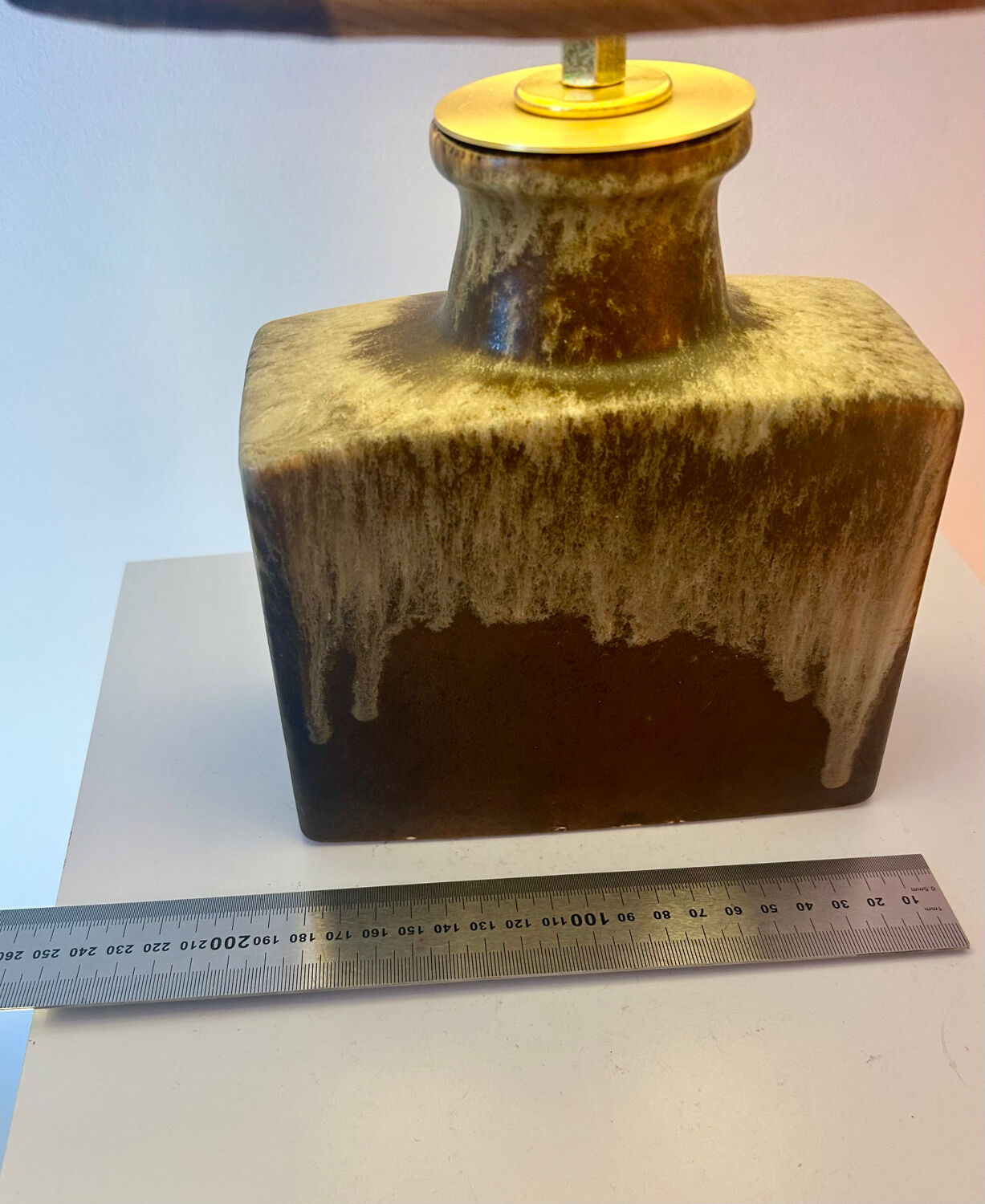 Lampe vase recyclée – Vase cheminée Scheurich "Chimney" avec abat-jour en ginkgo